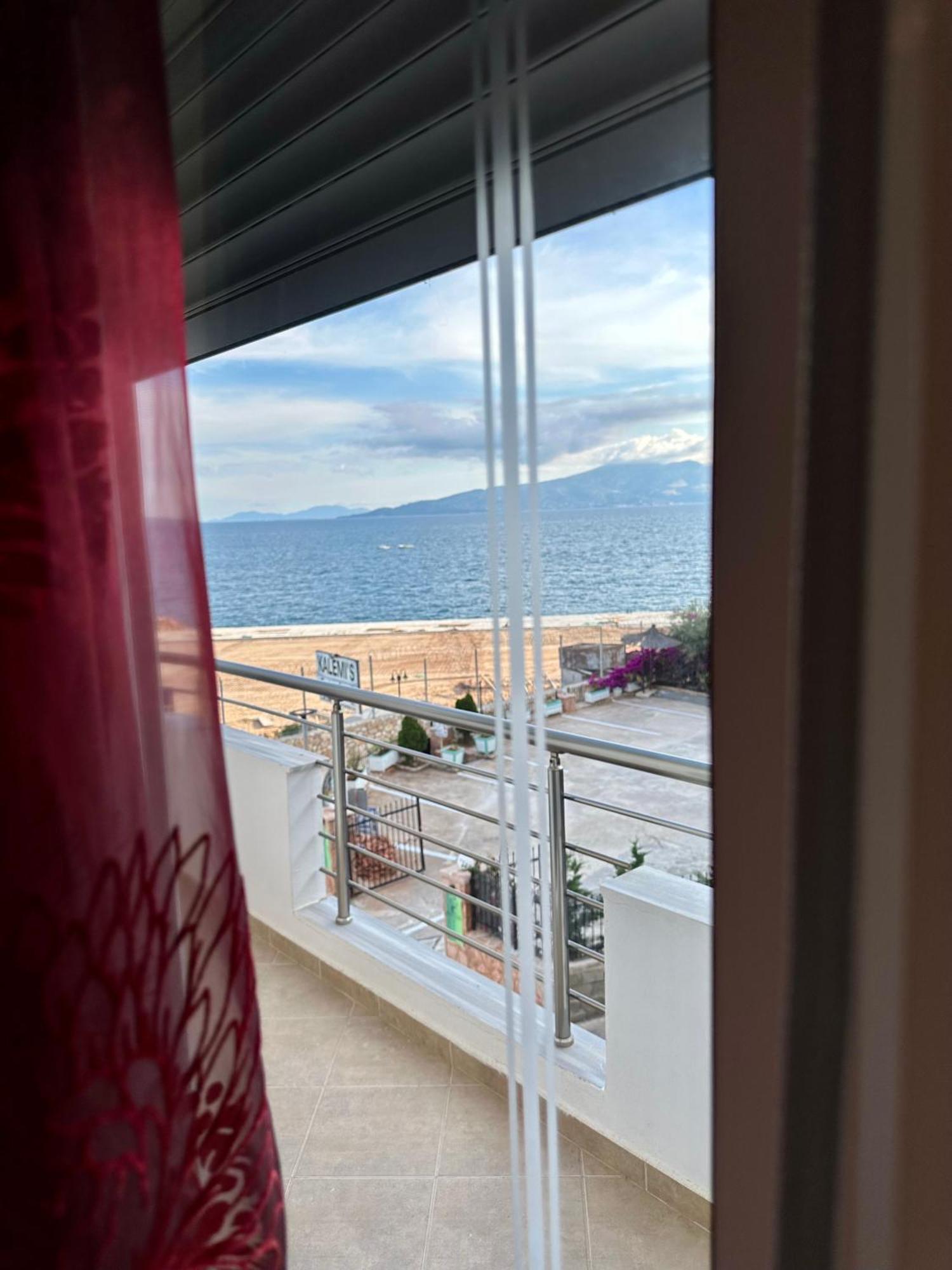 Aqua Apartments Seaview Саранда Екстер'єр фото