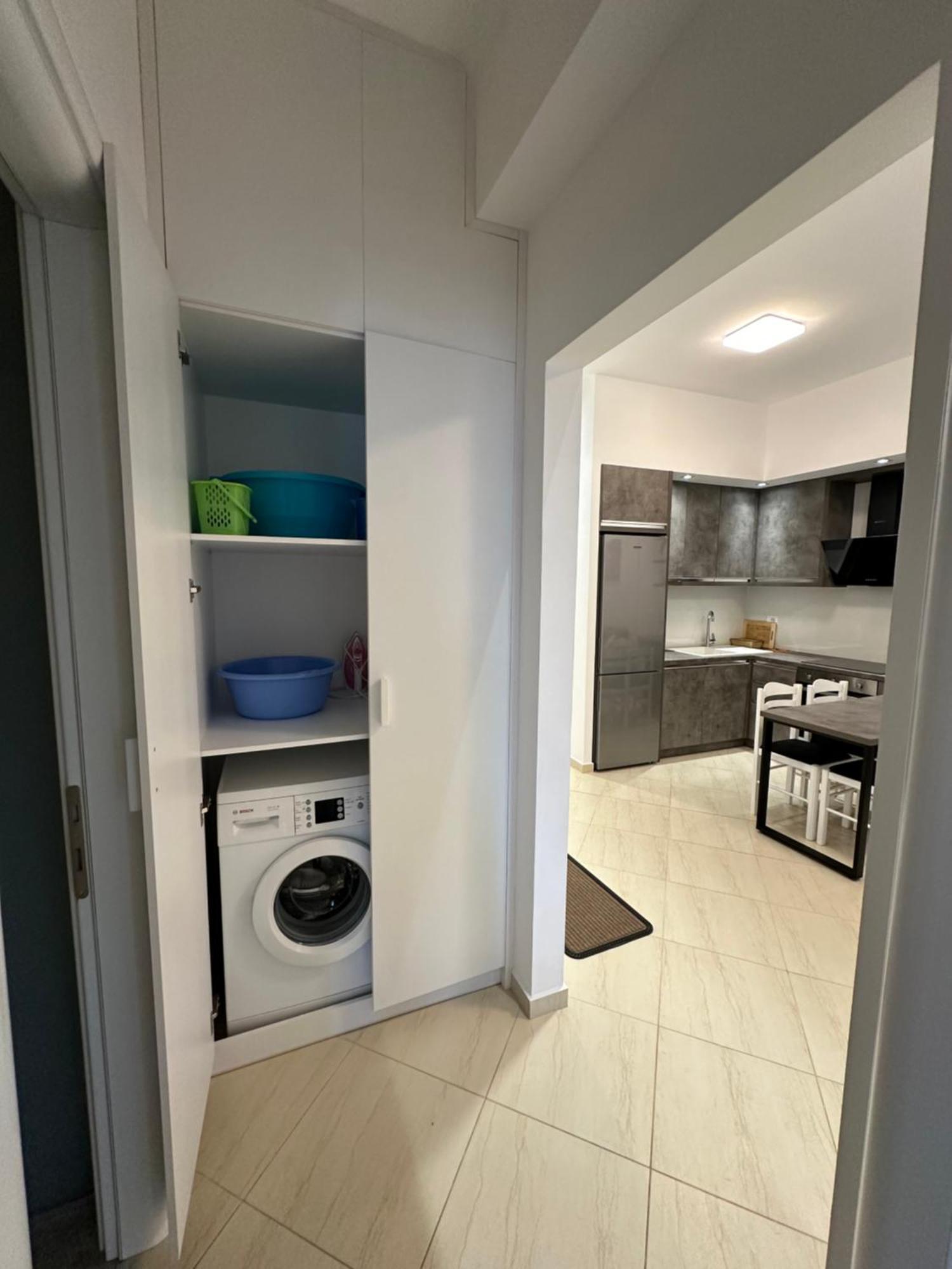 Aqua Apartments Seaview Саранда Екстер'єр фото